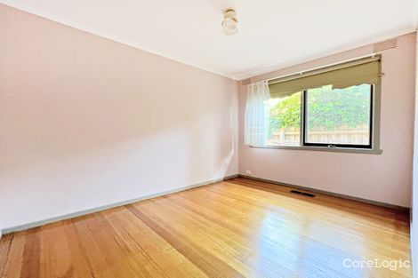 Property photo of 3 Warwick Court Glen Waverley VIC 3150