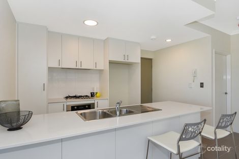 Property photo of 3/23 Oval Vista Ellenbrook WA 6069