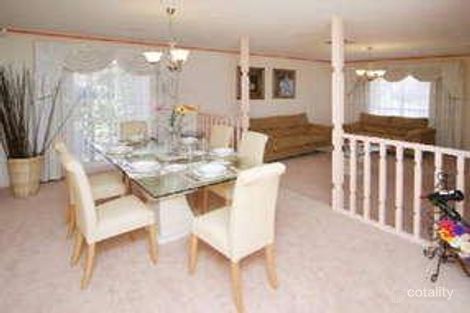 Property photo of 9 Brusell Close Taylors Lakes VIC 3038