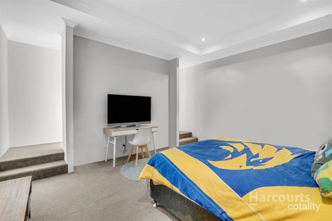Property photo of 1 Nestor Way Silver Sands WA 6210