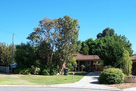 Property photo of 6 Chiverton Place Beldon WA 6027