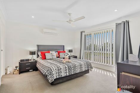 Property photo of 4 Rosebrook Place Gracemere QLD 4702