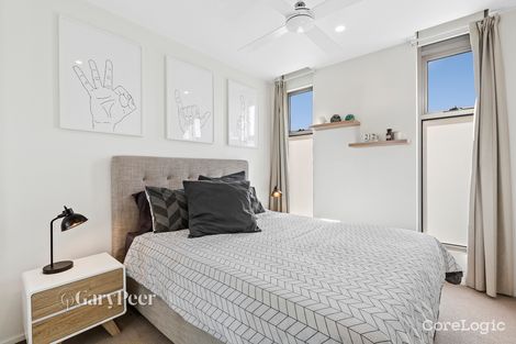 Property photo of 202/688 Inkerman Road Caulfield North VIC 3161