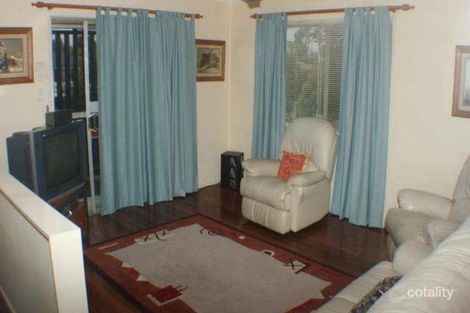 Property photo of 24 Clare Avenue Wynnum West QLD 4178