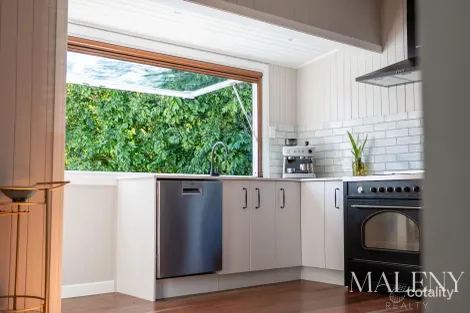 Property photo of 18 Macadamia Drive Maleny QLD 4552