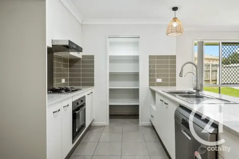 Property photo of 35 Lennon Boulevard Narangba QLD 4504