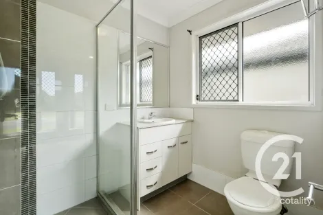 Property photo of 35 Lennon Boulevard Narangba QLD 4504