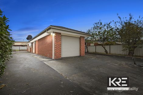 Property photo of 37 Hall Road Carrum Downs VIC 3201