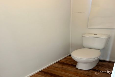 Property photo of 19 Bishop Road Beachmere QLD 4510