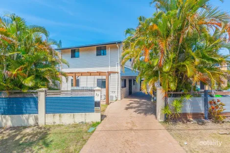Property photo of 22 Thompson Crescent Clontarf QLD 4019