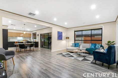 Property photo of 22 Brampton Circuit Delahey VIC 3037