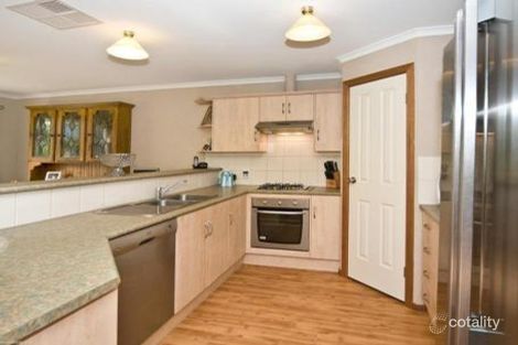 Property photo of 19 Parkview Circuit Seaford Rise SA 5169