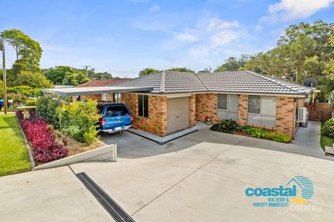 Property photo of 5 Boyd Avenue Lemon Tree Passage NSW 2319