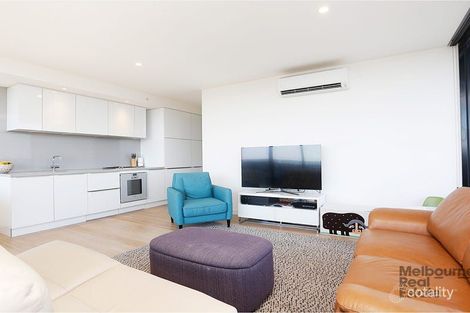 Property photo of 1401/18 Yarra Street South Yarra VIC 3141