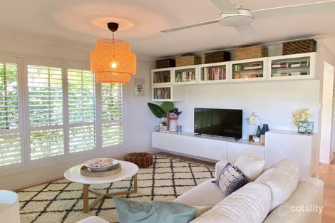 Property photo of 1/1 Tiarnna Close Burleigh Heads QLD 4220