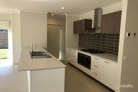 Property photo of 43 Olivetree Drive Keysborough VIC 3173