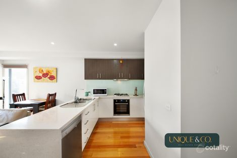Property photo of 1B Canary Close Truganina VIC 3029