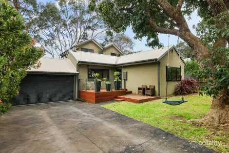 44 Red Rocks Rd, Cowes, VIC 3922