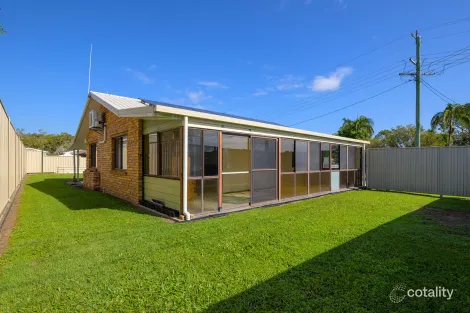 39 Drummer St, Tin Can Bay, QLD 4580