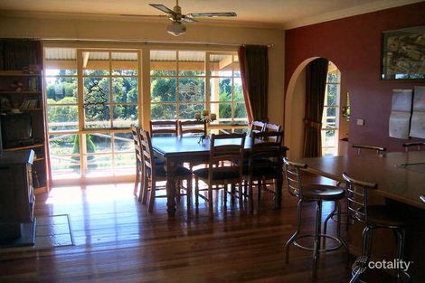 Property photo of 93 Ochiltrees Road Romsey VIC 3434