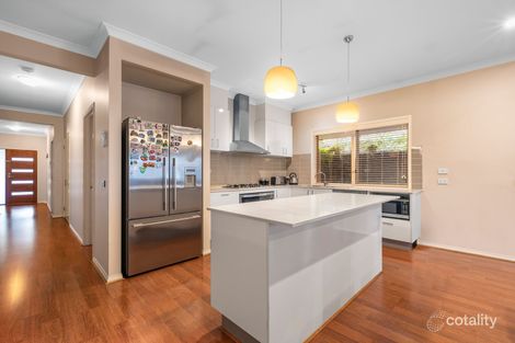 Property photo of 8 Vintage Way Caroline Springs VIC 3023