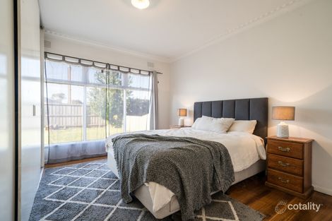 Property photo of 1/22 Fellmongers Road Breakwater VIC 3219