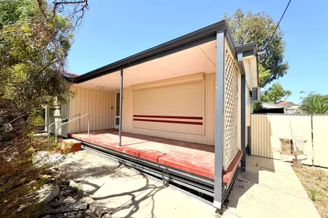 Property photo of 6 Kloeden Street Ceduna SA 5690
