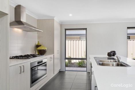 Property photo of A/8 Umi Court Thornlie WA 6108