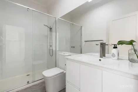 Property photo of 28 Bruce Street Toorak VIC 3142