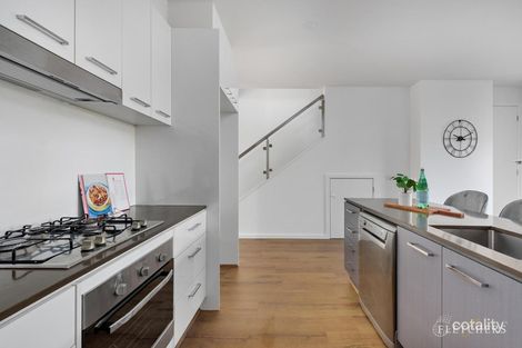 Property photo of 67 Copernicus Crescent Bundoora VIC 3083