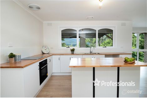 Property photo of 20 Scenic Drive Launching Place VIC 3139