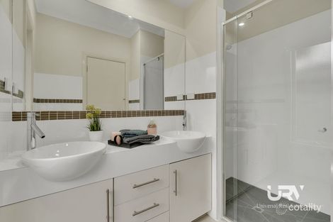 Property photo of 8 Olympic Way Craigieburn VIC 3064