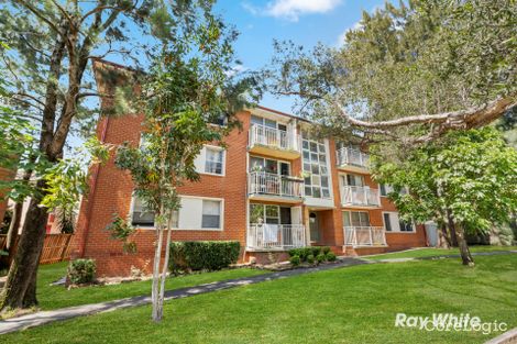 Property photo of 1/8-12 Marlene Crescent Greenacre NSW 2190