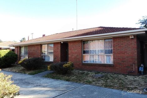 Property photo of 2/621 Skipton Street Redan VIC 3350