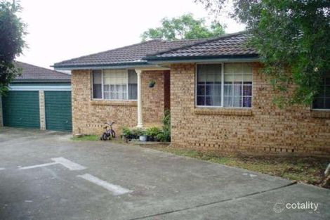 12/10 Bensley Rd, Macquarie Fields, NSW 2564