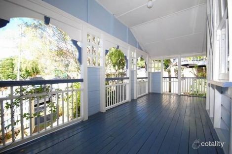 Property photo of 32 Upper Clifton Terrace Red Hill QLD 4059