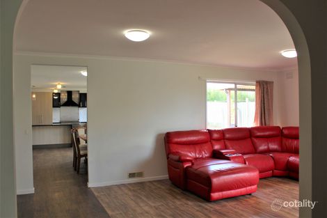 Property photo of 1 Need Court Warragul VIC 3820