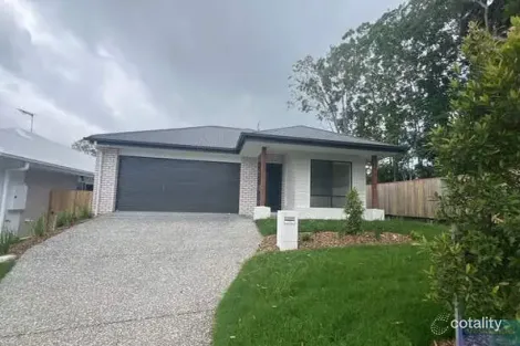 15 Robin St, Morayfield, QLD 4506