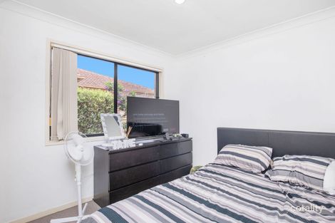 Property photo of 8/24 Amsonia Court Arundel QLD 4214
