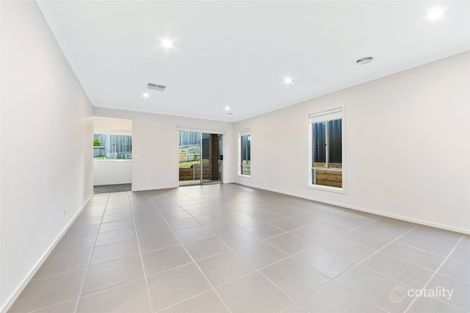 Property photo of 21 Subzero Drive Doreen VIC 3754