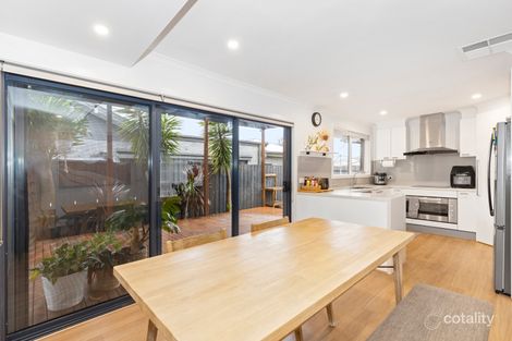 Property photo of 2/7 Maple Street Bayswater VIC 3153