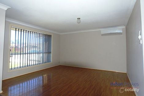 Property photo of 2 Chilton Avenue Oakhurst NSW 2761