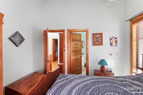 Property photo of 14 Cray Court Binalong Bay TAS 7216
