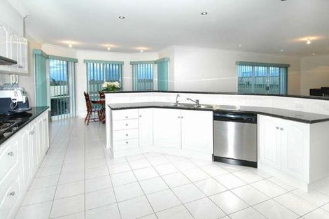 Property photo of 5 Faversham Court Greenvale VIC 3059