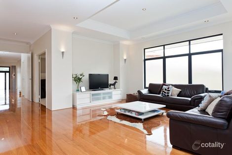 Property photo of 18 Oxcliffe Road Doubleview WA 6018