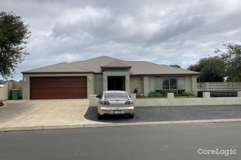 Property photo of 2 Grandite Fairway Australind WA 6233