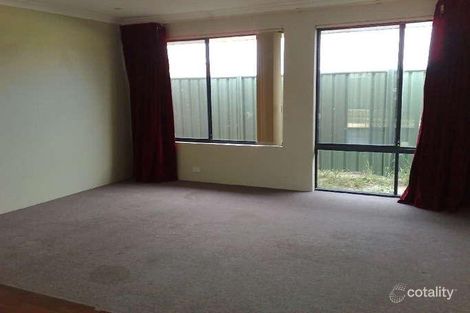Property photo of 2 Regency Ramble Wattle Grove WA 6107