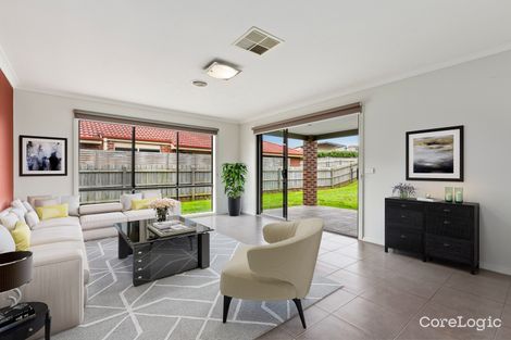 Property photo of 16 Clifford Drive Drouin VIC 3818