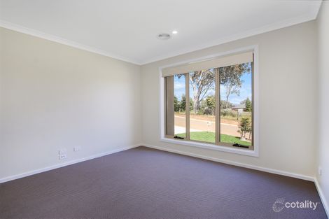 Property photo of 8 Pheasant Court Thurgoona NSW 2640