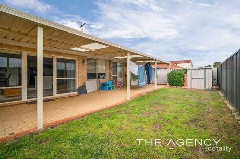 Property photo of 32 Gentle Circle South Guildford WA 6055